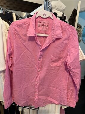 Frank & Eileen Bubblegum Pink Classic Button Shirt